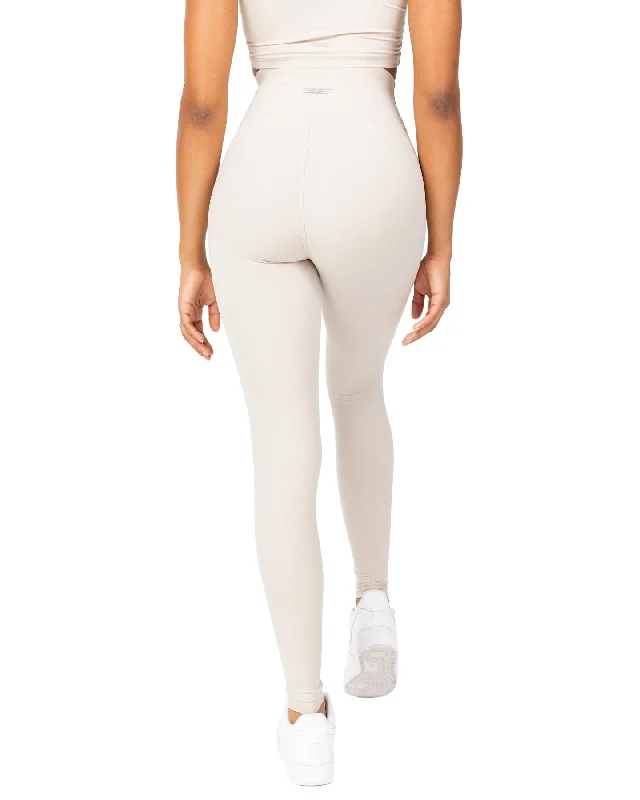 aura-bonded-leggings-oat-latte