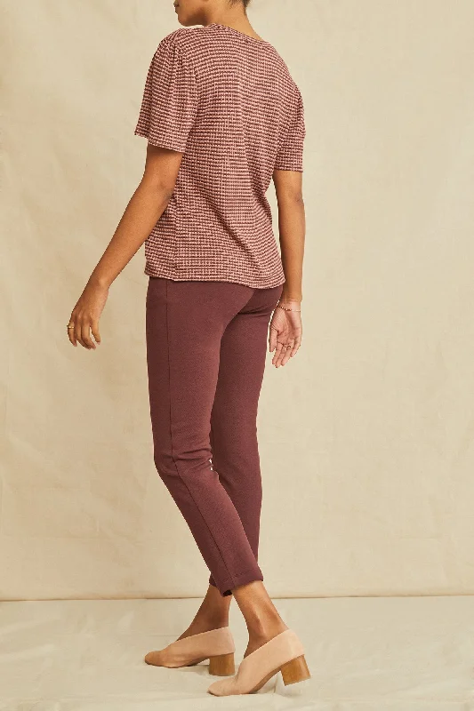 odilia-scallop-knit-tee-maple-quartz-stripe